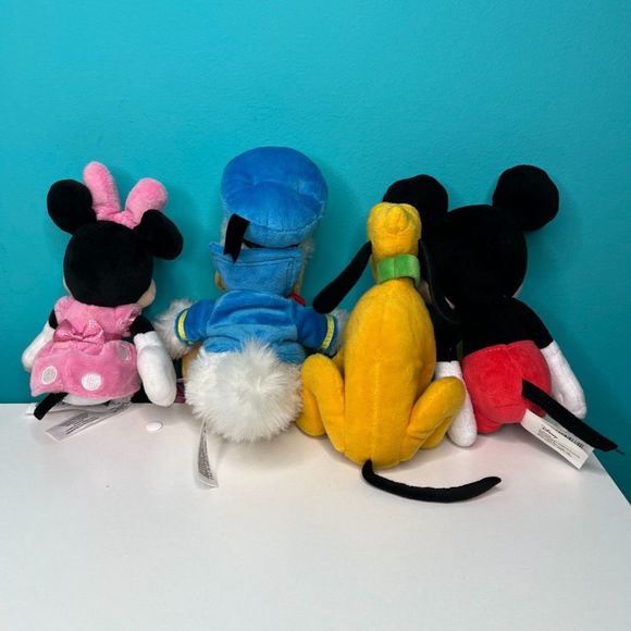 Disney Mickey and Friends Donald Minnie Pluto Plush Lot of 4 Stuffed Animals - Picture 7 of 8